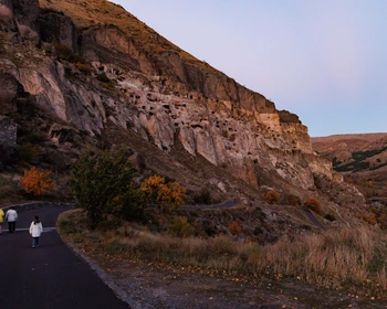 Каньон Дашбаши и Стеклянный мост, город-монастырь Вардзиа