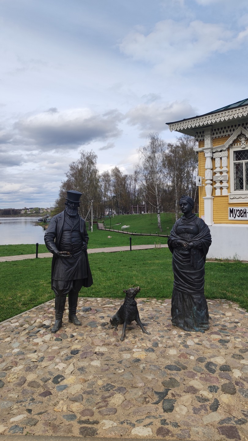 Обзорная экскурсия по Угличу с посещением кремля (Ольга)