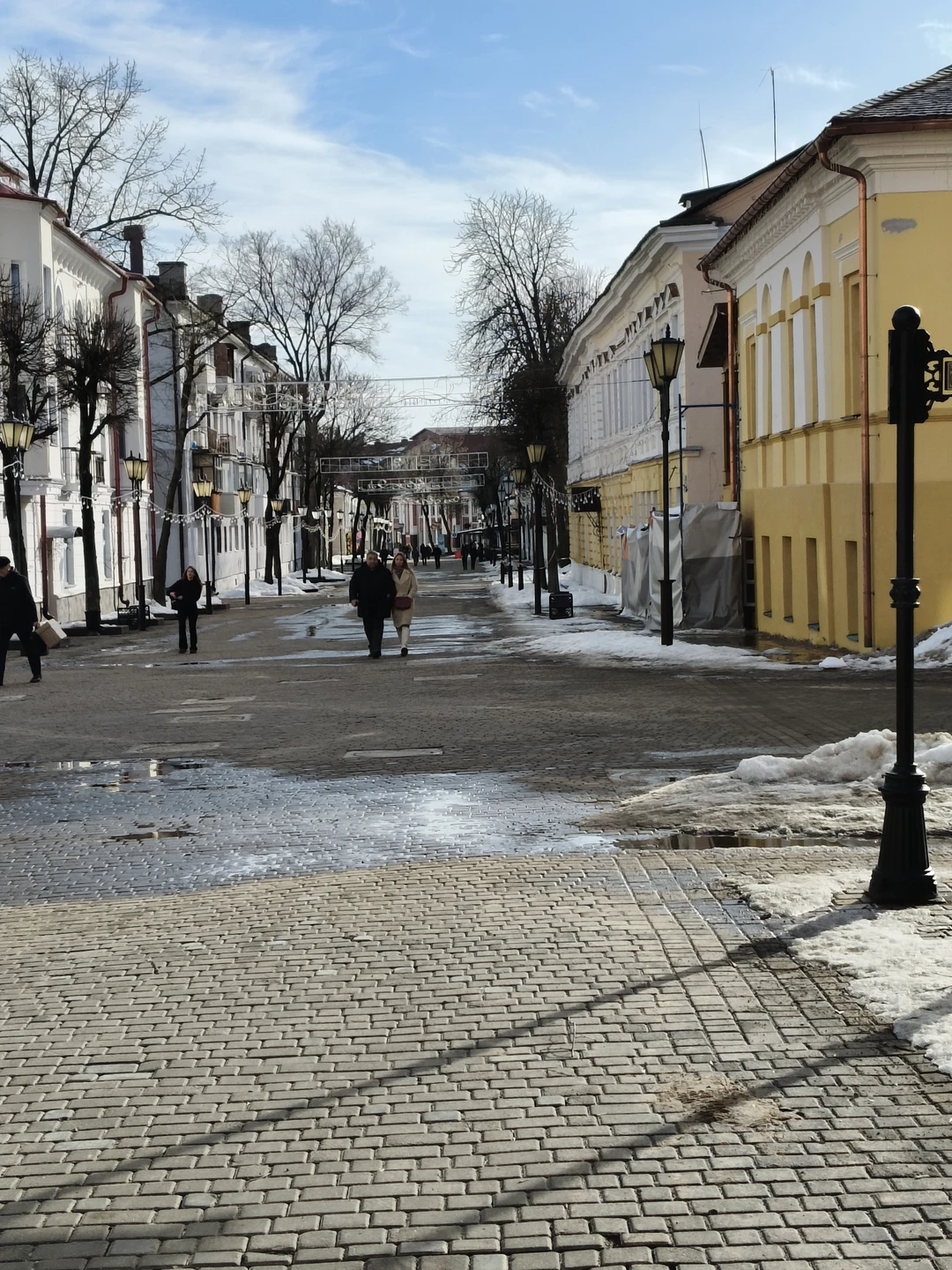 Большое спасибо Екатерине за экскурсию! Было очень интересно и познавательно. Удалось много узнать и поучаствовать атмосферу города