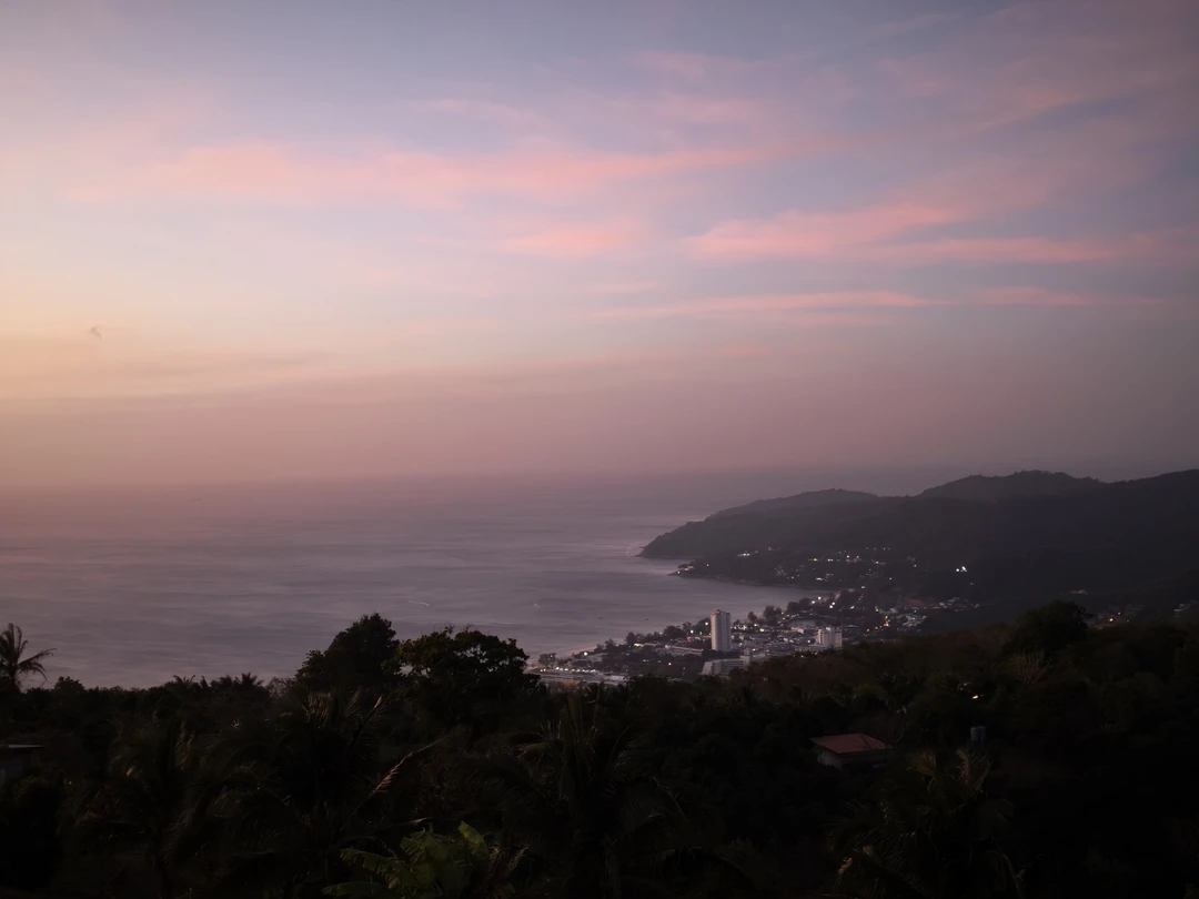 Отличная экскурсия. Очень красивые места и очень яркие фотографии.