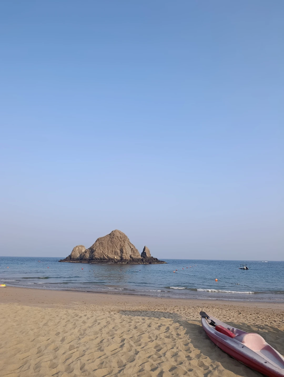 Были вынуждены обратиться к Фаруху тк это единственная организация, которая проводила поездку в пн, у нас