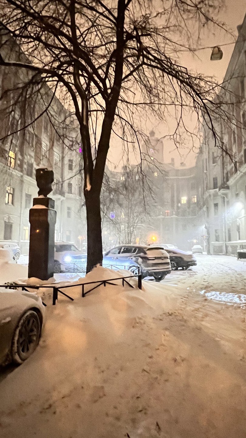 Это была самая необычная, со всех сторон,экскурсия в моей жизни!!! Начну с того, что проходила она