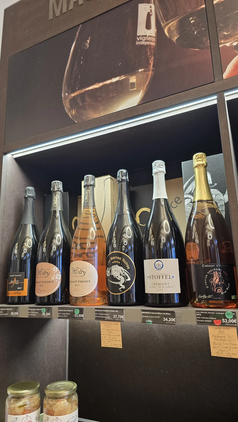 Благодарю Марину за экскурсию. Было очень познавательно, приятно и вкусно. Узнала много мест в городе, где