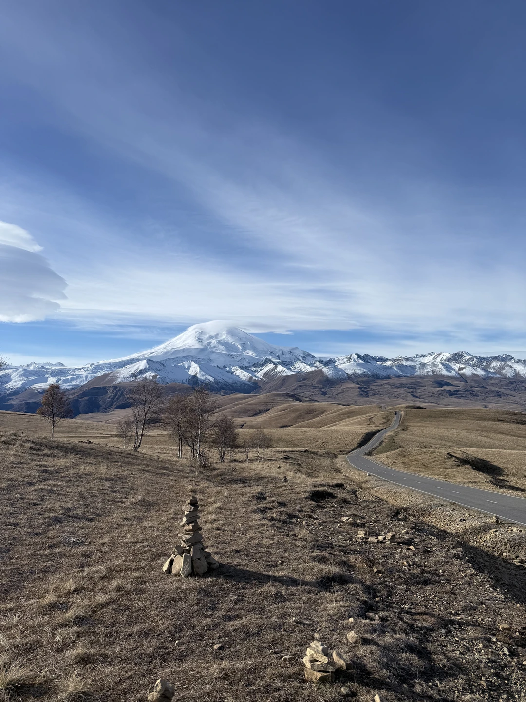 Прекрасная экскурсия с потрясающим гидом, который на протяжении всего маршрут рассказывает о местах, которые вы будете проезжать 👍🏻