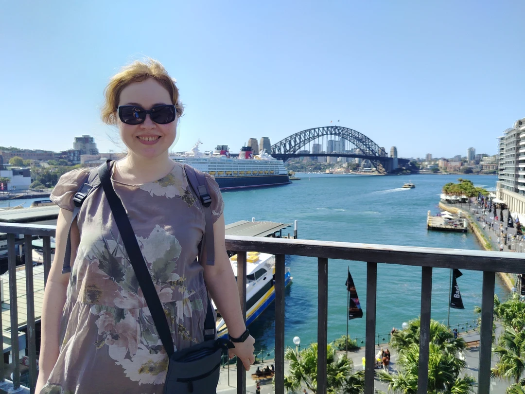 Это была замечательная обзорная экскурсия! Нас встретила экскурсовод Анна, очень доброжелательная девушка. Мы прошлись по знаковым