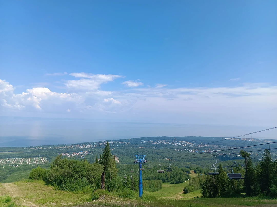 Это была наша вторая экскурсия с Еленой (первый раз ездили в Аршан). Я так рада, что