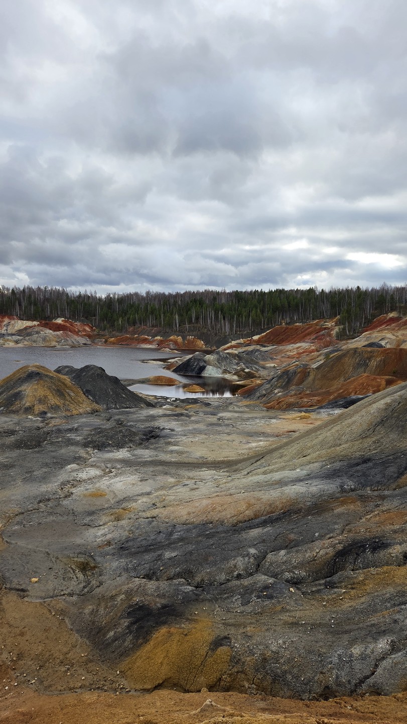 Были на этой экскурсии в начале ноября, успели буквально в последний день перед тем, как выпал