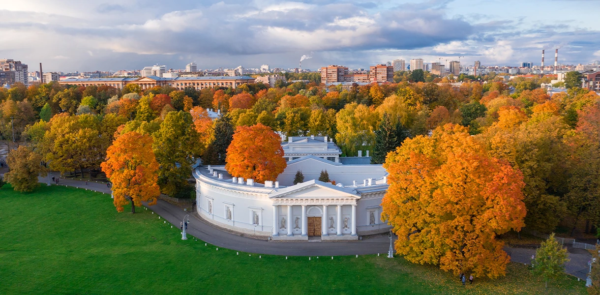 Елагин остров: оазис в сердце Петербурга