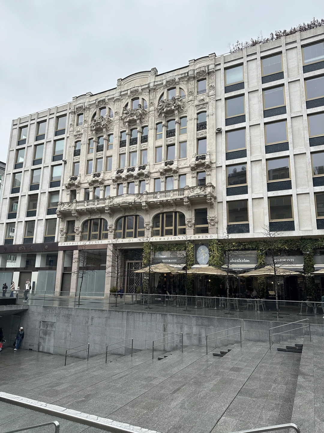 Нам очень понравились две экскурсии, которые мы сделали с Артуром по Милану. В первый день была