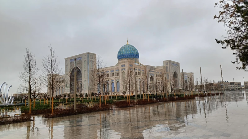 Были в Ташкенте 05 марта. гид Шерзод заботливо встретил нас на вокзале. Экскурсия понравилась. Было много