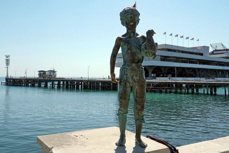 Аудиопрогулка по набережной древнего Сухума (без гида)