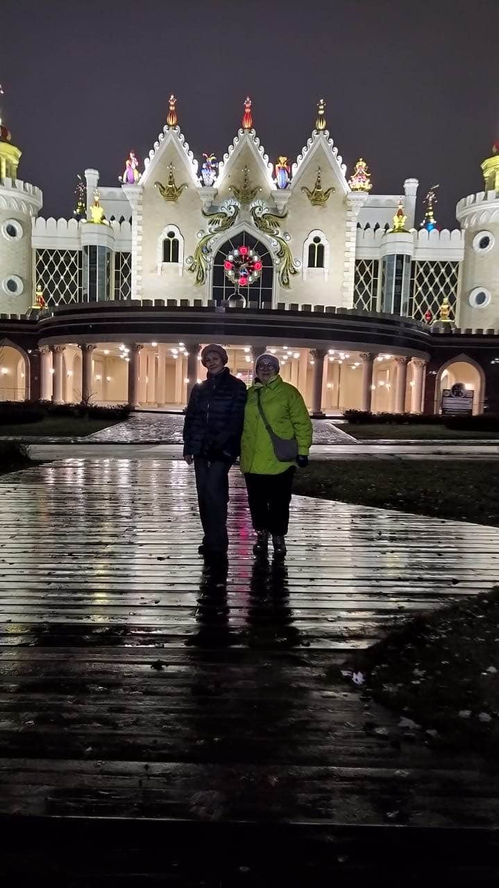 Благодарю за экскурсию! Организация была на высшем уровне. Вечерний город прекрасен. Чингиз отзывчивый, предупредительный, и очень