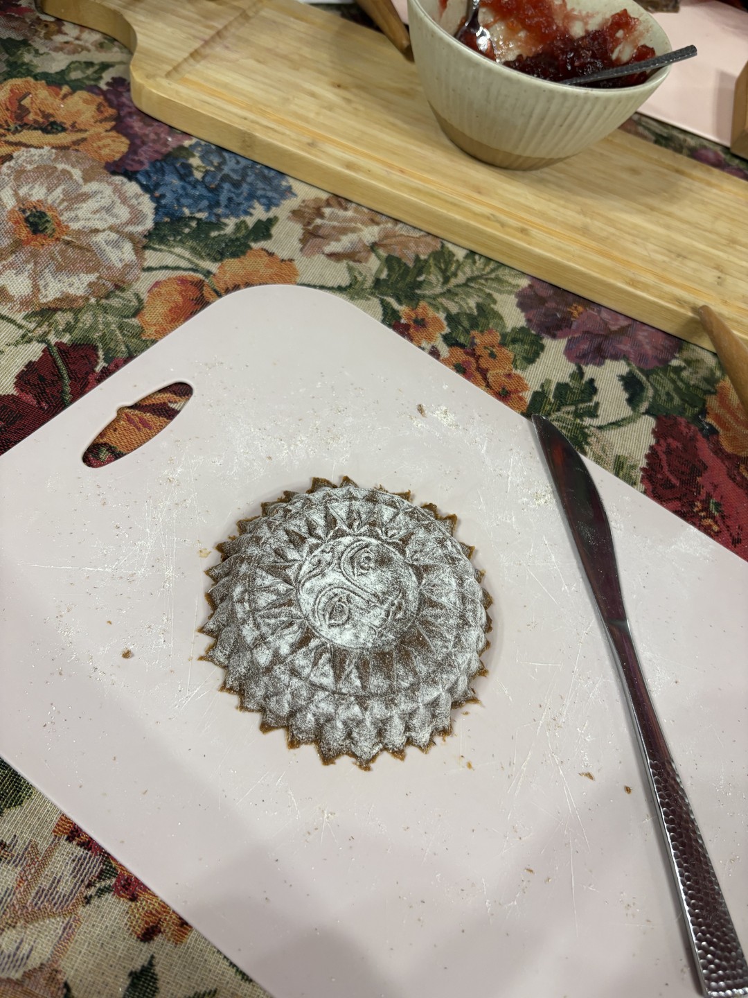 Мастер-класс по выпечке и росписи тульских пряников (Ирина)