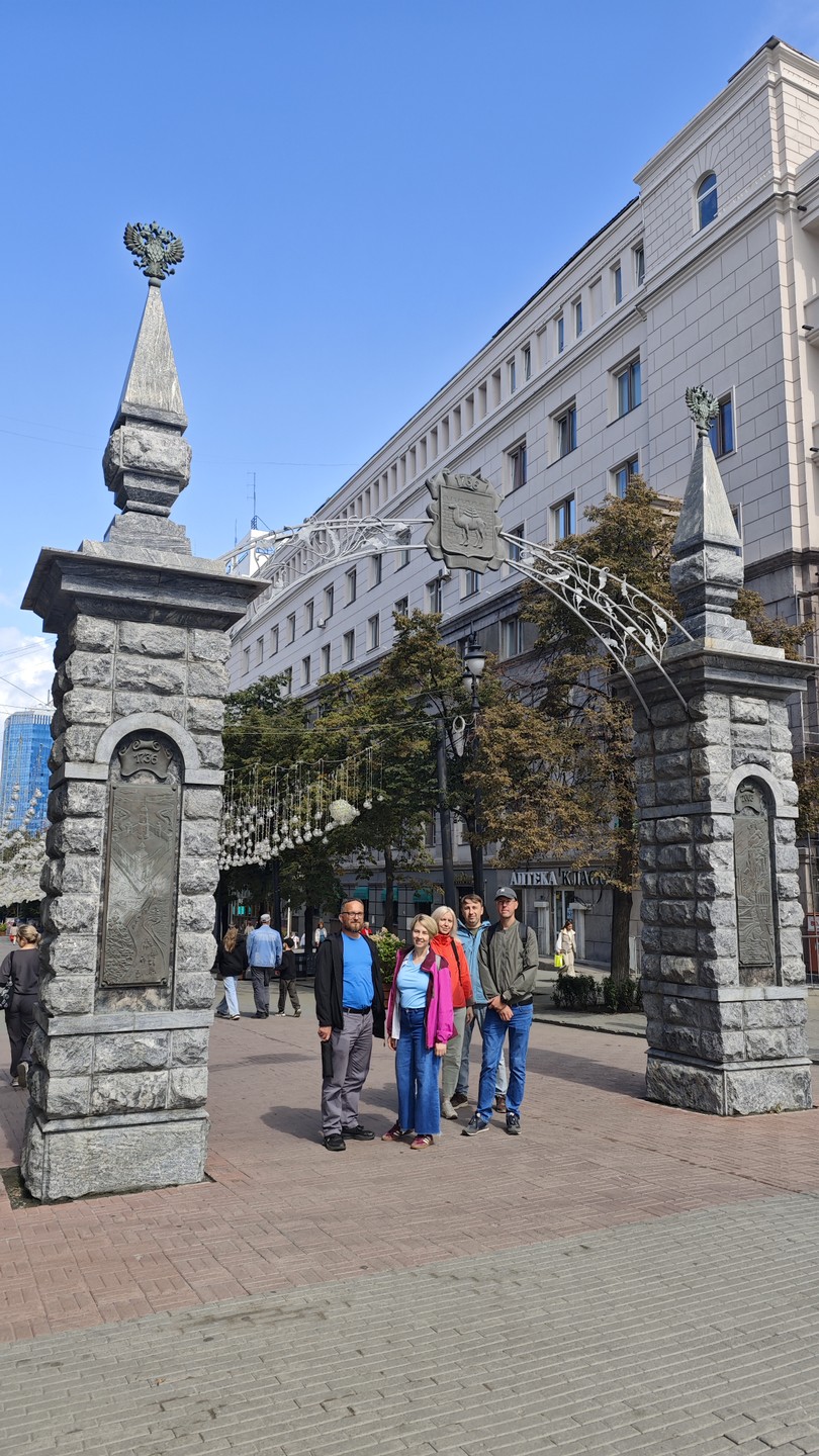 Неплохой вариант, с учётом того, что у нас было мало времени, да и выбор экскурсий в Челябинске (по крайней мере на этом ресурсе) не велик