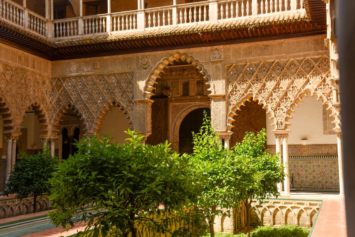 Севильский Алькасар: королевские дворцы, легенды и сады (3/10)