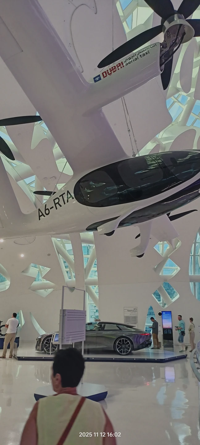 Большое спасибо Виктории. Прошли в музей без проблем по QR коду, присланные мне. Компания надежная