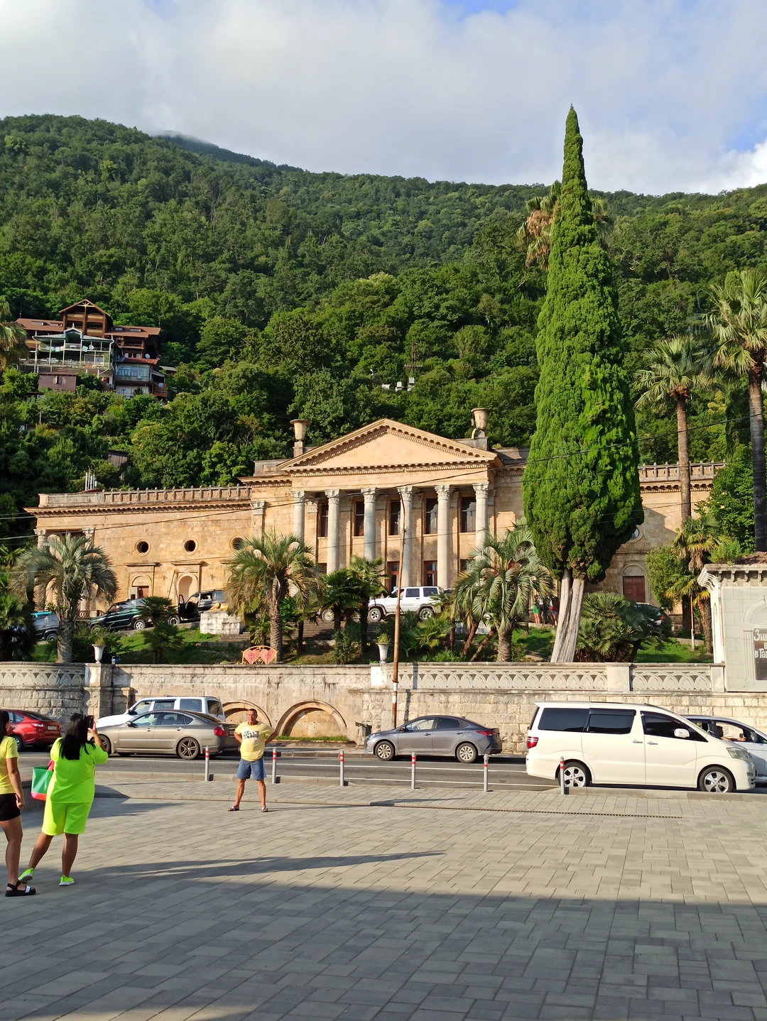 Абхазия - индивидуальная поездка в мир природной красоты из Сочи (Юлия)