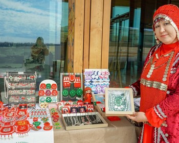 Пасека, мини-сабантуй, обед по-башкирски, музей кочевых цивилизаций