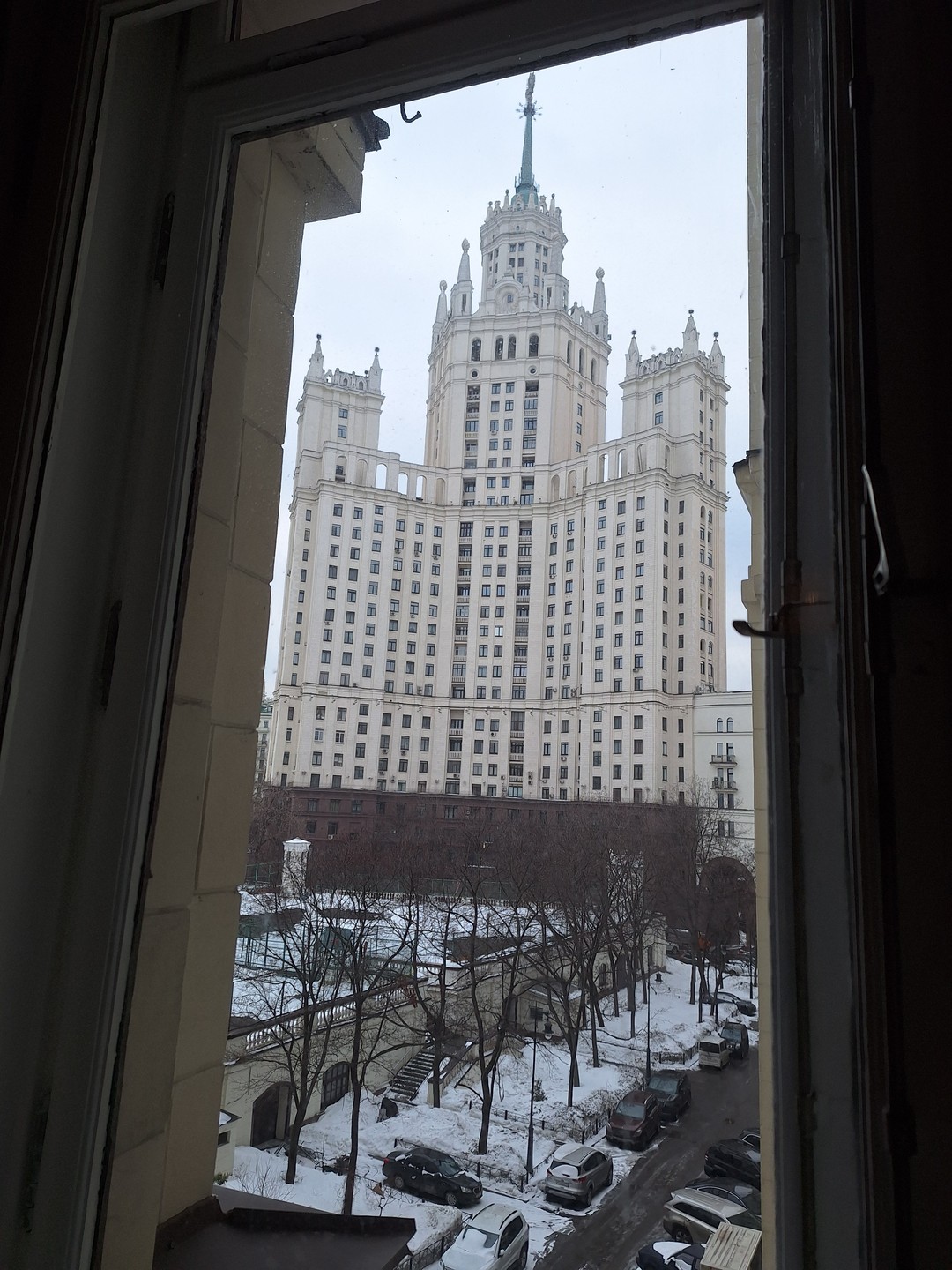 Добрый день! Экскурсия нам понравилась, соответствует описанию. Понравилось, что часть экскурсии проходила на улице, что позволило