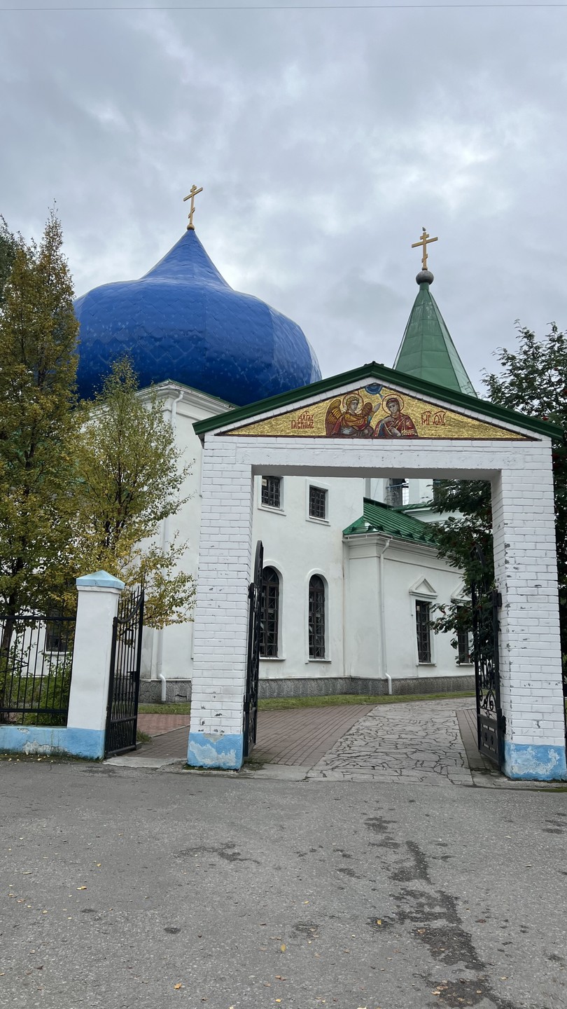 Невероятный гид попался, Александр! Все доступно рассказал, знает все тонкости и видно, что сам гордится своим