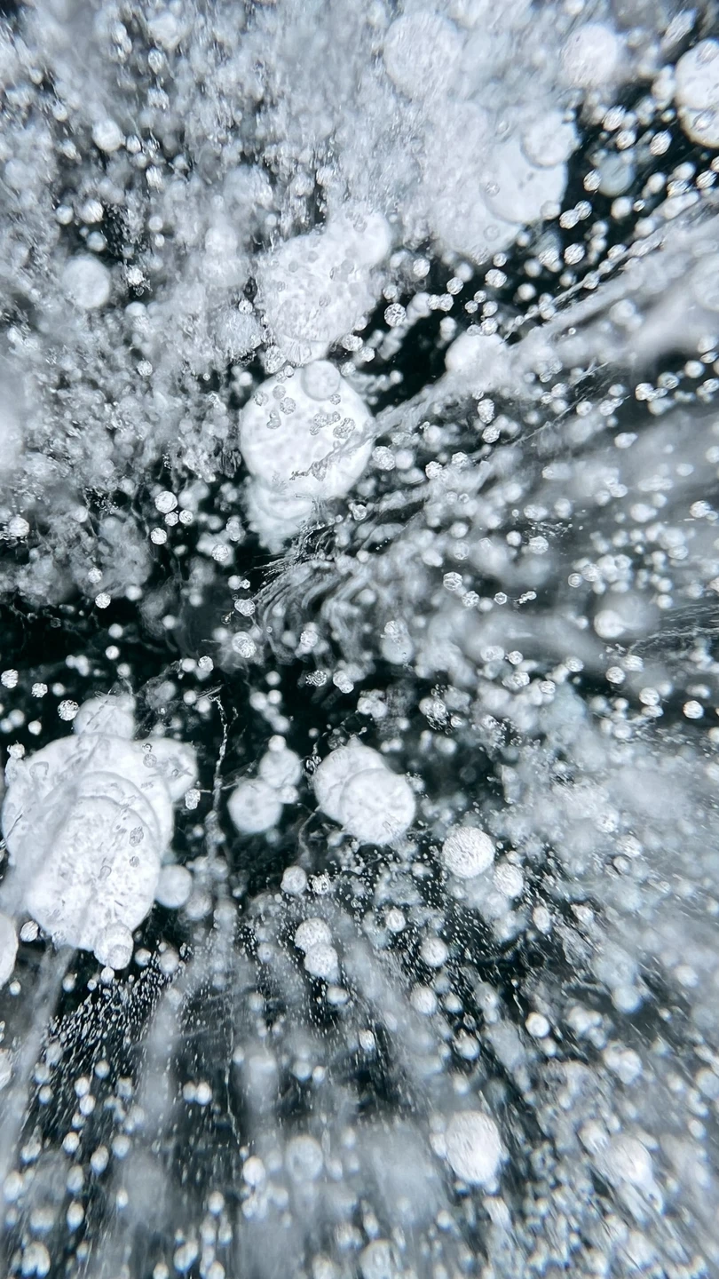 Зимний Ольхон: чистый лёд, пузырьки и гроты (Мария)