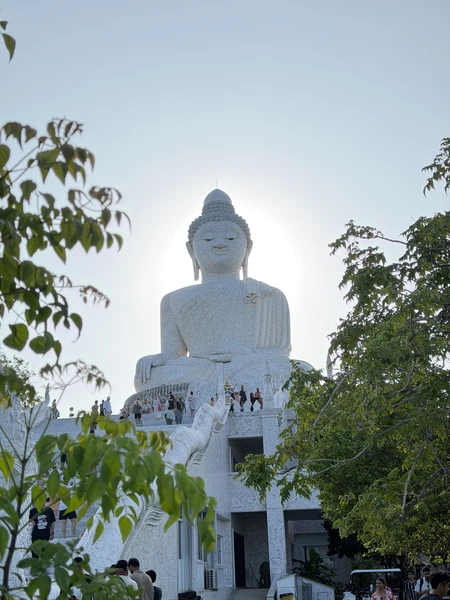 отличная экскурсия, отличный гид, были с ребенком 1,3 года, все понравилось