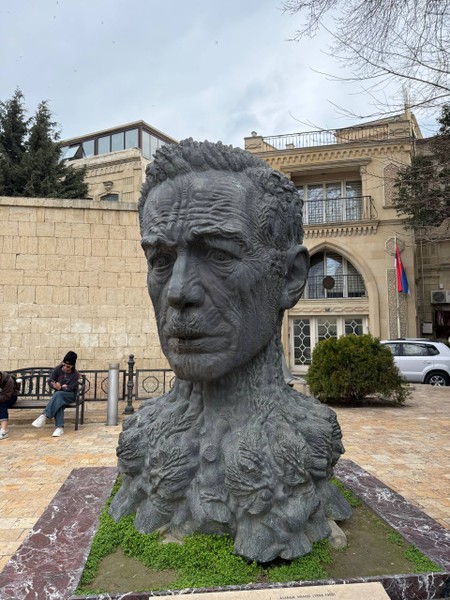 Влюбиться в Баку: прогулка по Старому и Новому городу (Olga)