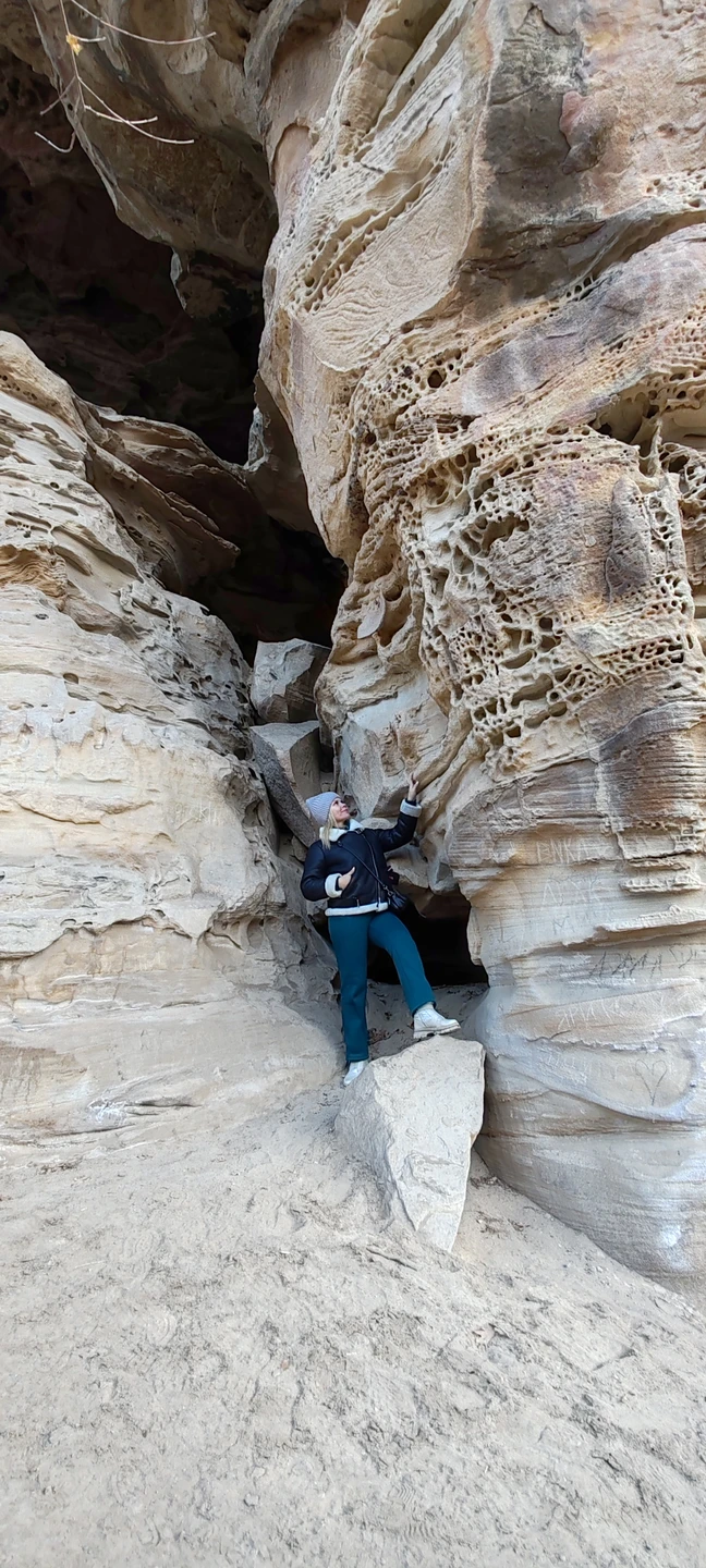 Вчера вернулись с экскурсии на Домбай. Все прошло отлично 👌 Гид Иван был великолепен. Это настоящий