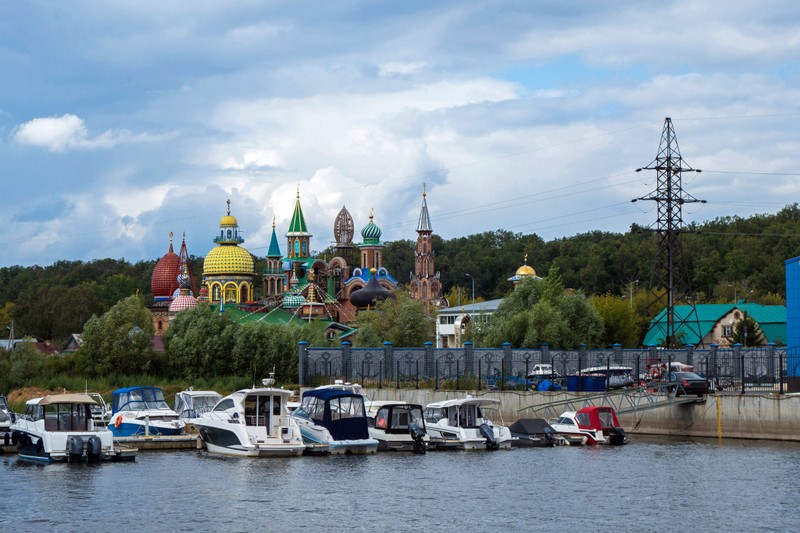 Теплоходная прогулка по Волге