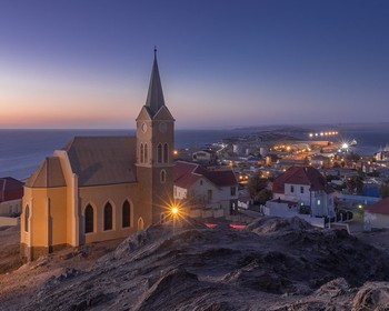 Колчанный лес, долина гигантов, курорт Людериц на атлантическом побережье