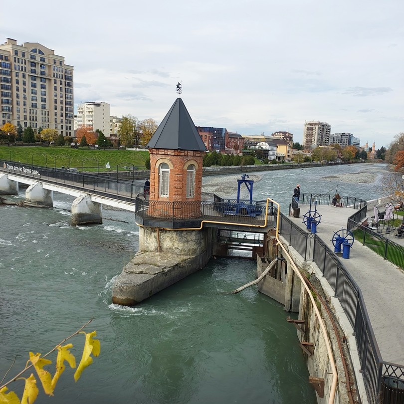 Владикавказ: архитектура, культура, городские истории (Андрей)