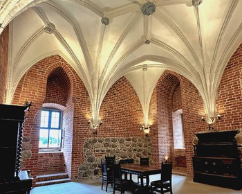 Замки Тапиау и Вальдау, дегустация в «Шаакен Дорф»