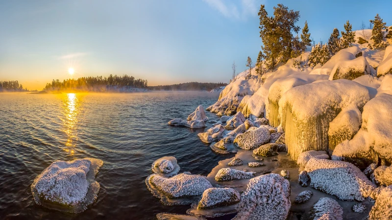 Пейзажи Карелии: прогулка по Ладожским шхерам на аэролодке