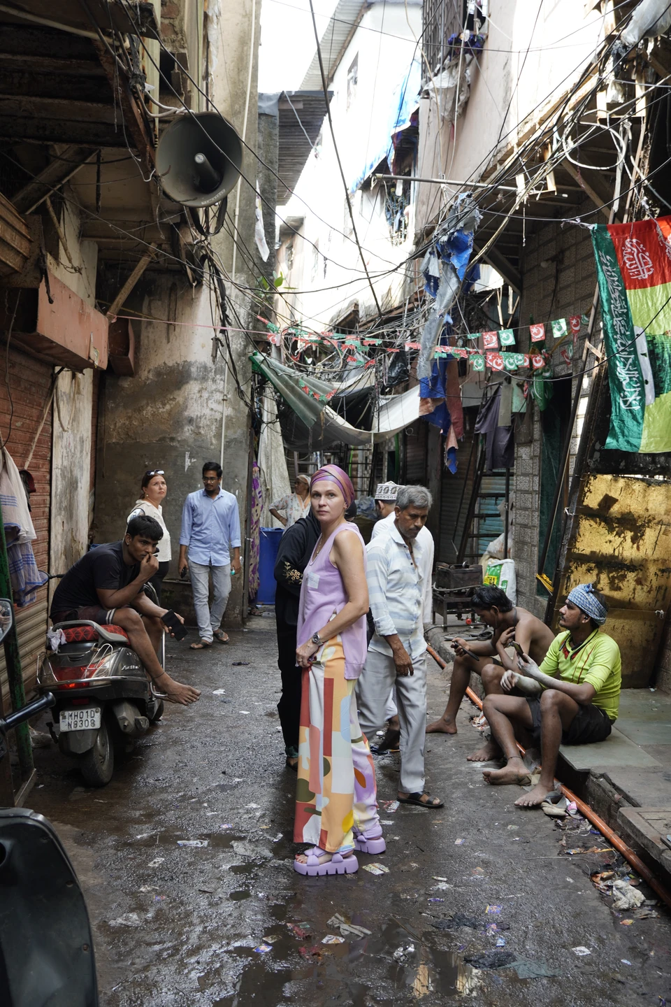 Благодаря Анисе это день стал одним из самых запоминающихся в моей жизни. Многочасовая экскурсия по загруженным