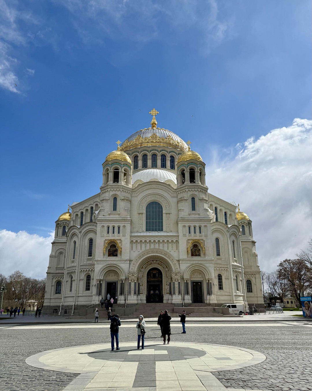 Фото отзыва 3: экскурсия "Из Санкт-Петербурга в Петергоф и Кронштадт: 2 города за 1 день"