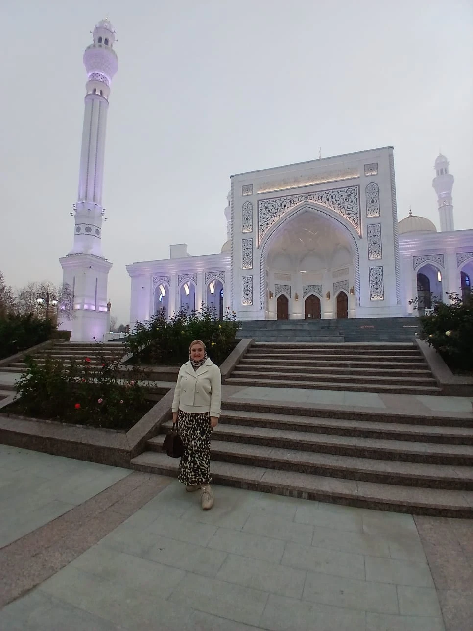 Все прошло отлично, спасибо за увлекательную поездку по доступной цене. Водитель пошел на встречу, забрал нас