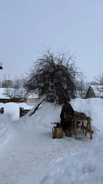 Экскурсия очень понравилась! Ольга замечательный рассказчик, исторические факты были преподнесены доступно, небанально и с юмором. Маршрут
