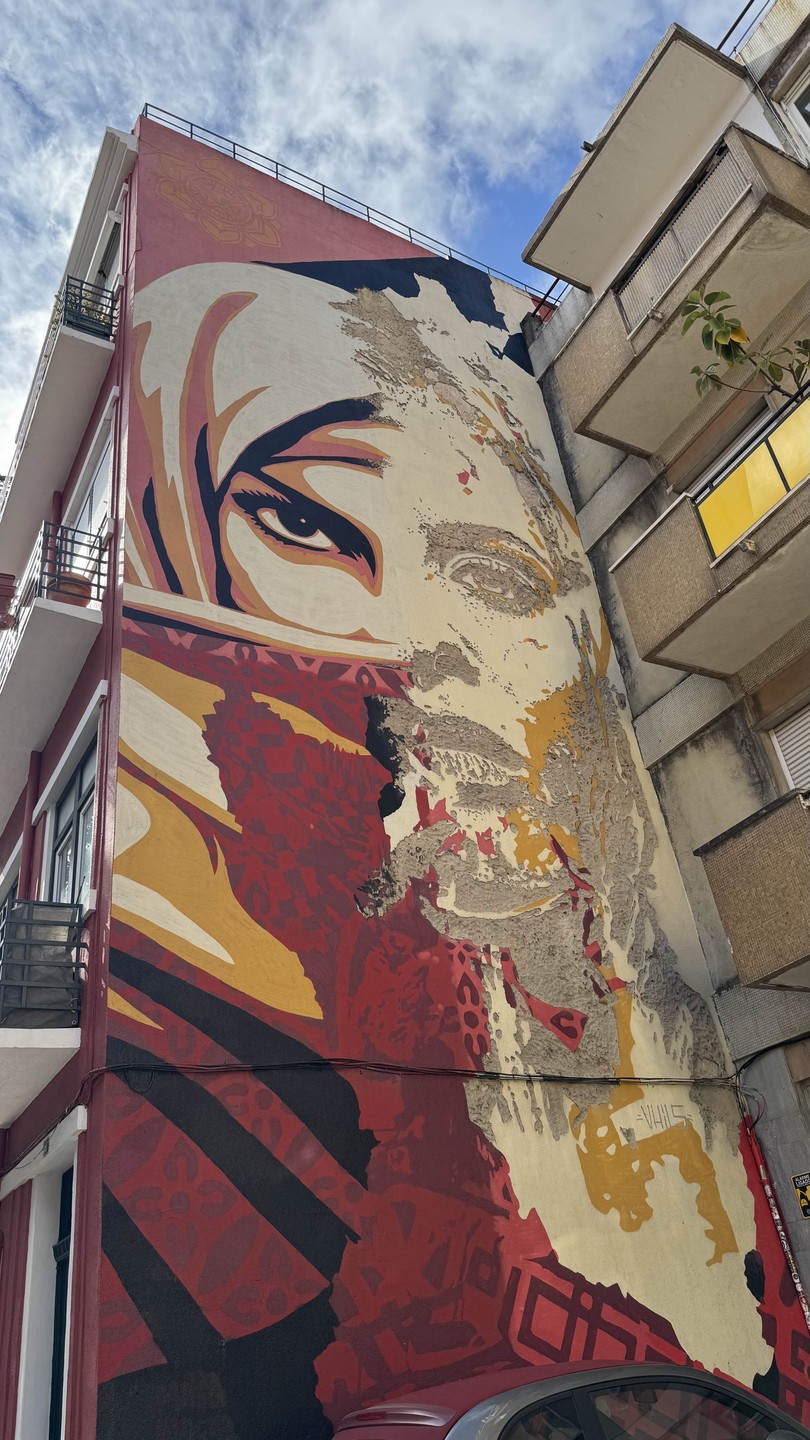 Диалог с Лиссабоном на языке стрит-арта (Kseniia)