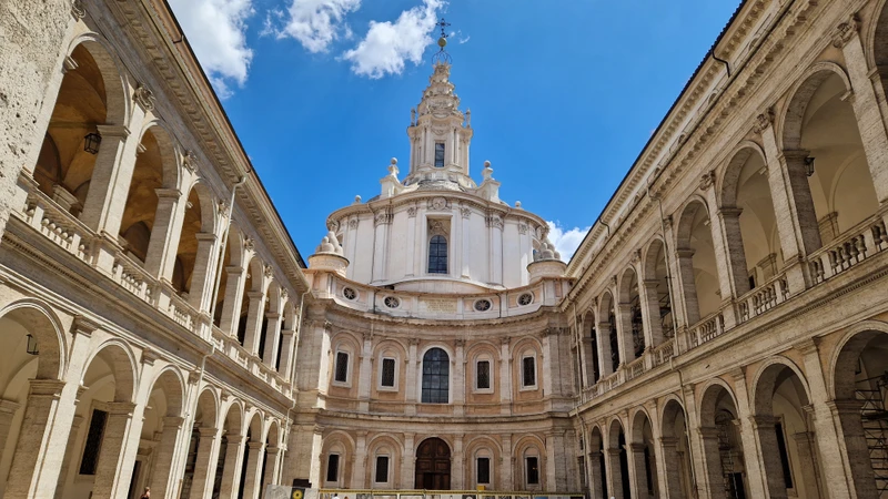 Бенини vs Борромини: архитектурная дуэль гениев Рима (14+)