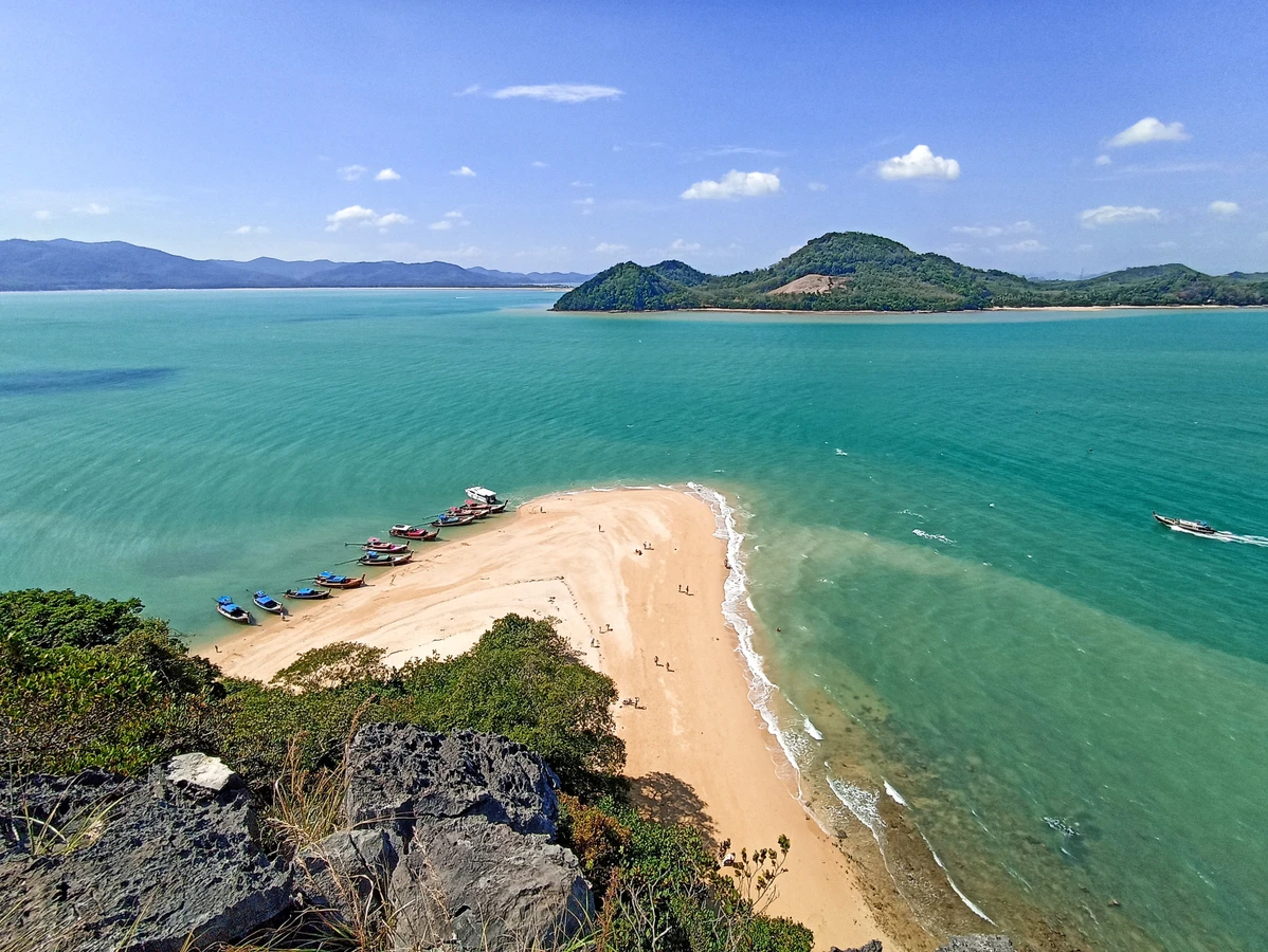 Сокровища Краби: острова и песчаная коса (всё включено)