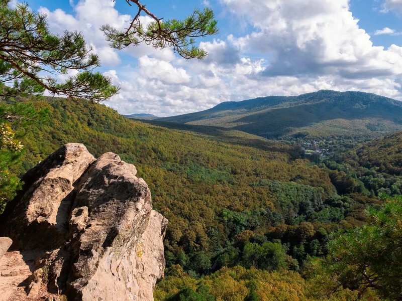 Красные скалы, водопады, Собер Баш и беседка желаний