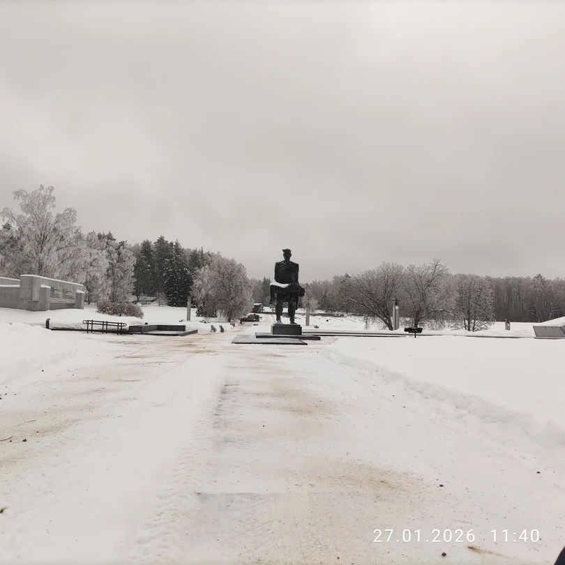 Хатынь и Курган Славы - групповая экскурсия с посещением музея (Елена)