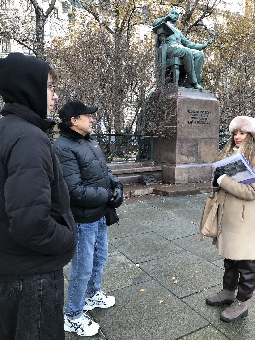 Интересная экскурсия, но просто холодно на улице.