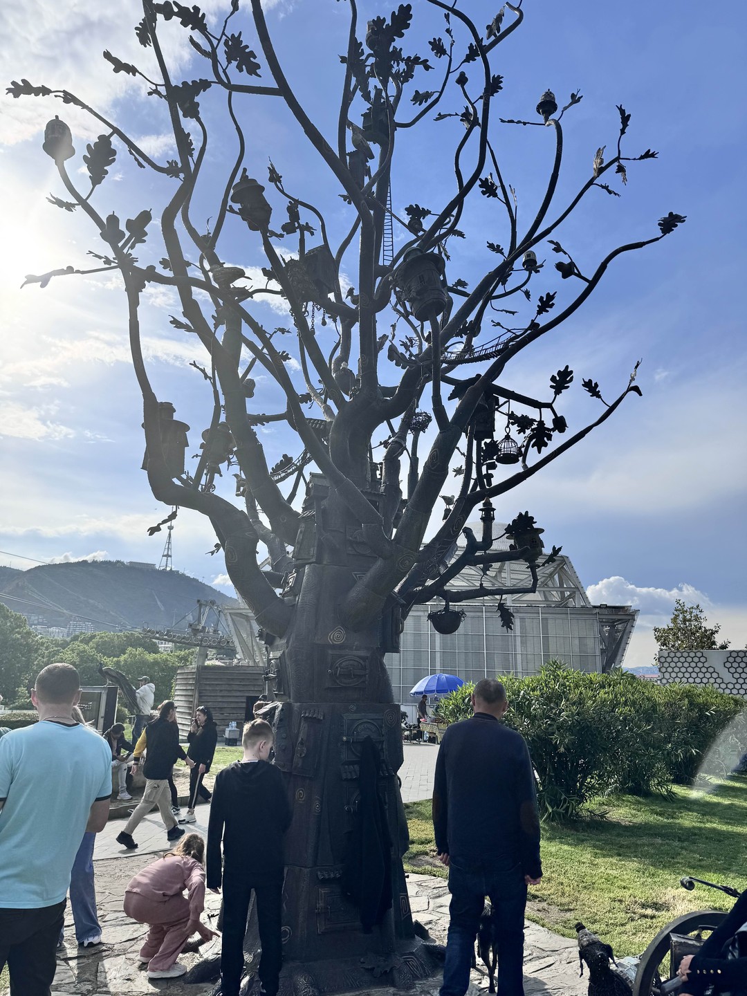 Хочу выразить огромную благодарность гиду за потрясающую экскурсию. За один день увидели очень много красивых достопримечательностей