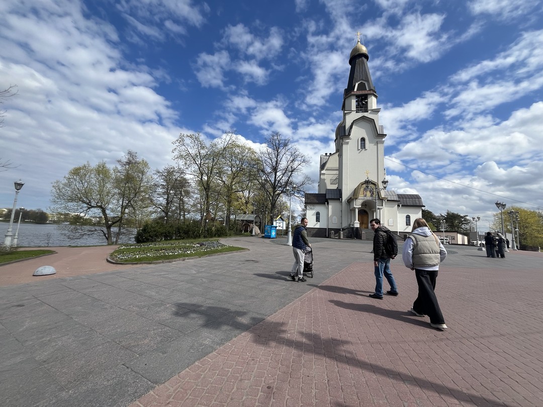 Отличный гид, отличная подача, все очень понравилось!!!