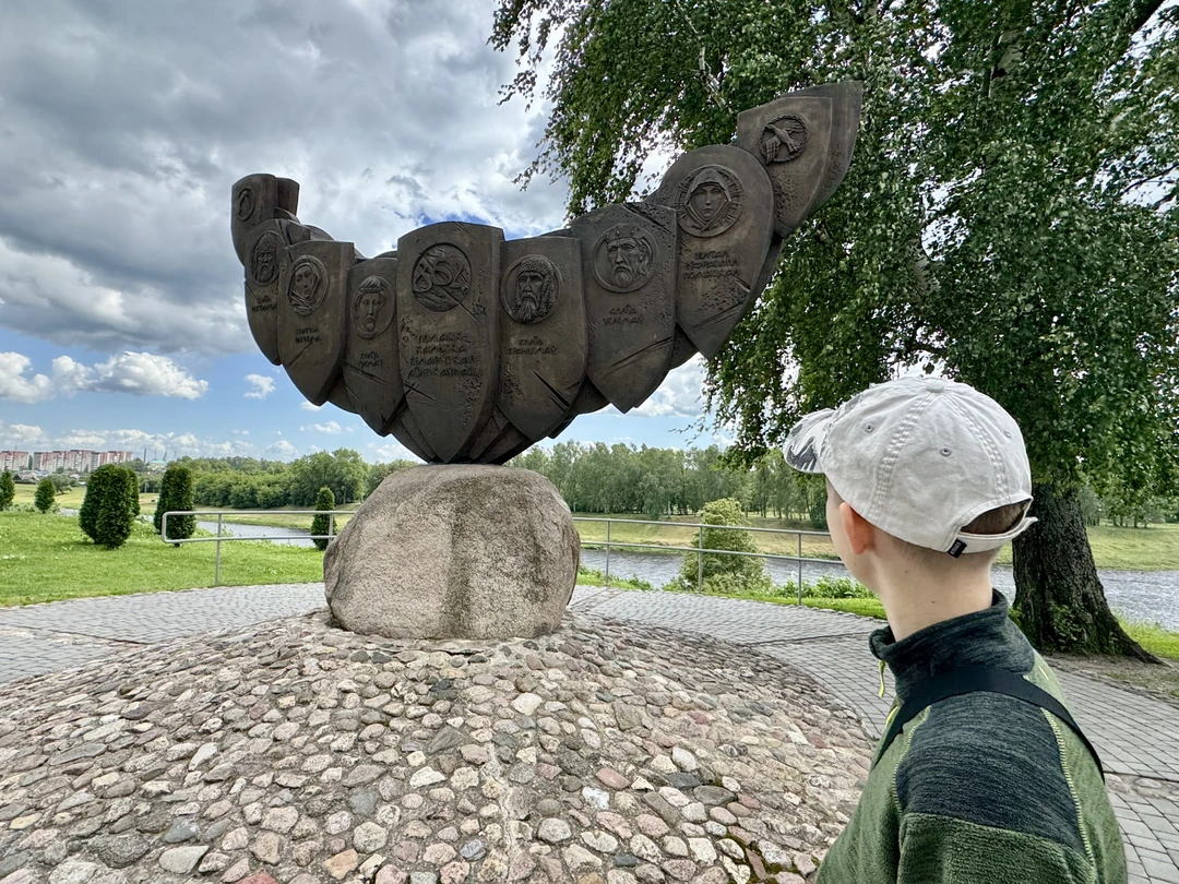 Бронировали экскурсию у Надежды летом 2025 г., когда путешествовали по Беларуси!