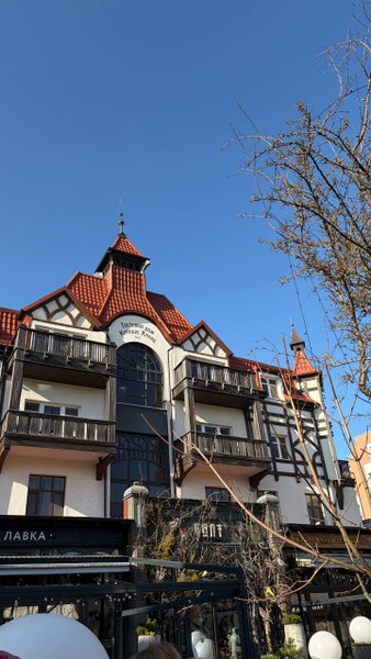 отличная экскусию. супер организация: все чётко, ясно и подробно, удобный автобус. Очень заботливый и внимательный гид,