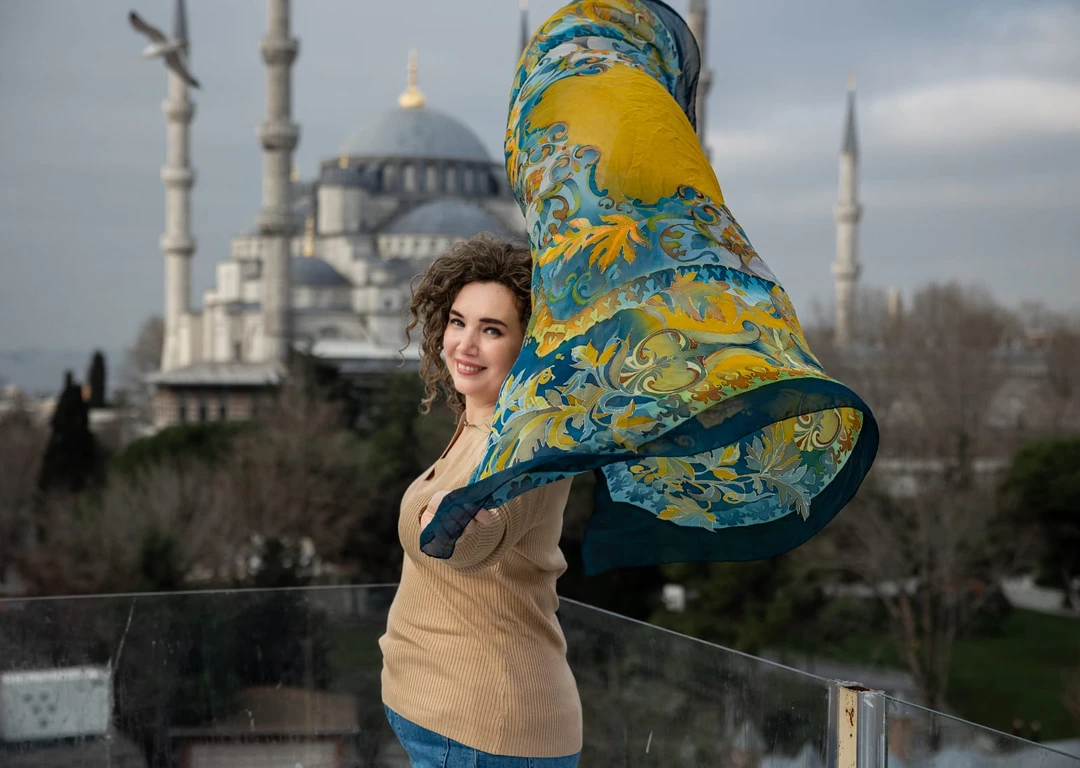 В Стамбуле была впервые. Благодарна случаю и команде Трипстера, что фотопрогулка у меня была в компании