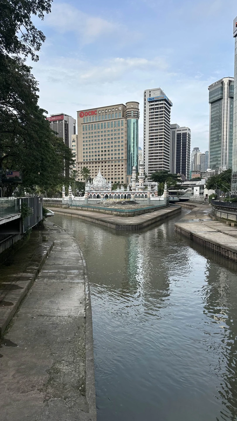 Великолепная гид Инна! Из точки на карте Инна открыла для нас Малайзию, рассказала много интересных фактов