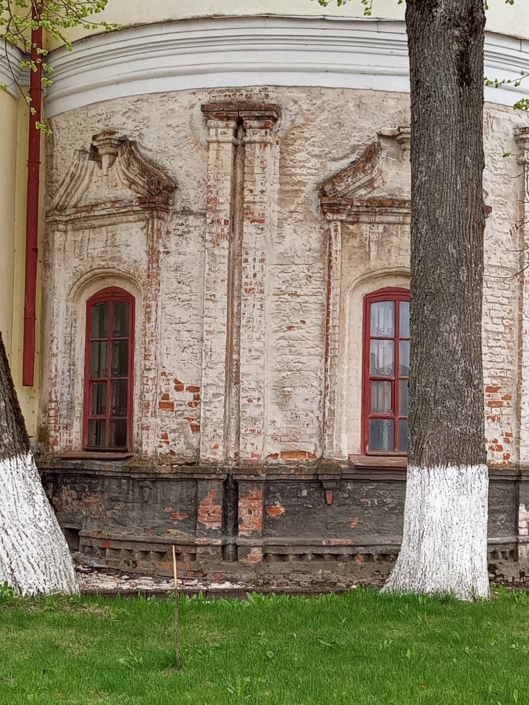 Хочется сказать огромное спасибо Алексею. Экскурсия очень интересная, за такой короткий срок, Алексей умудрялся влюбить нас